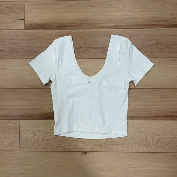 lululemon white tshirt - Picture 2 of 3